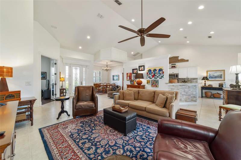 4 bedroom Single Family Residence at 2806 SE 30th Street, Devonshire, Ocala — photo 4