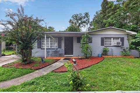 21385 Lehouier Drive, Brooksville FL - photo 6 of 82