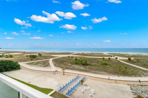 11500 Gulf Boulevard #304, Treasure Island FL - photo 11 of 43