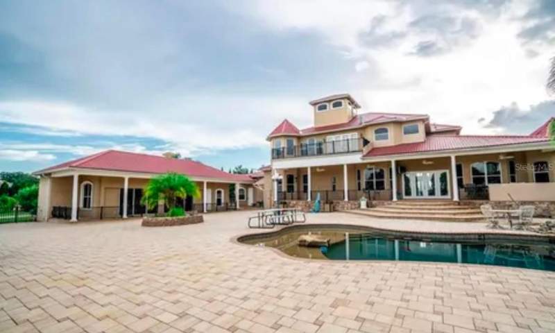 6 bedroom Single Family Residence at 11715 Taylor Road, Lago Whispers, Thonotosassa — photo 2