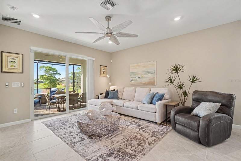 2 bedroom Single Family Residence at 9945 Bright Water Drive, Beachwalk By Manasota Key Ph 1, Englewood — photo 5