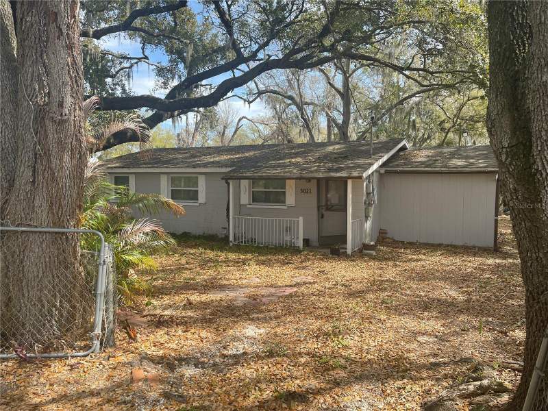 3 bedroom Single Family Residence at 5021 Cornell Street, Lake Gibson Poultry Farms Inc, Lakeland — photo 3