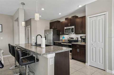 4714 Ron Eddie Place, Tampa FL - photo 17 of 58