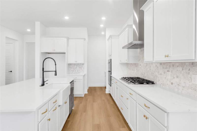 4 bedroom Single Family Residence at 17590 Japonica Bloom Drive, Northlake At Ovation, Winter Garden — photo 3