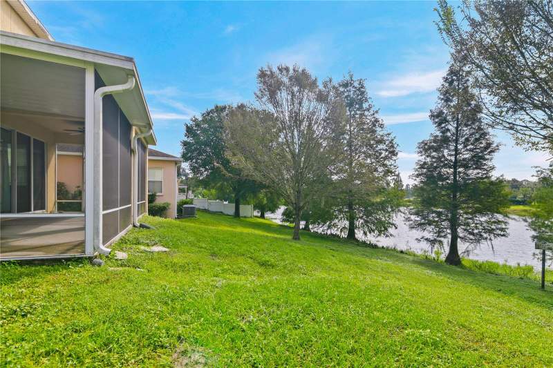 4 bedroom Single Family Residence at 36022 Laguna Hills Circle, Greens At Hidden Creek, Zephyrhills — photo 4