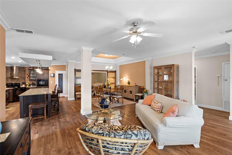 4 bedroom Single Family Residence at 2715 9th Avenue, Melrose Sub, St Petersburg — photo 4