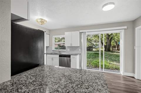 4750 Goldsboro Court, Orlando FL - photo 6 of 29