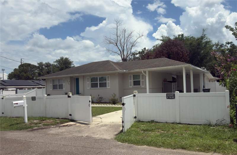 4 bedroom Single Family Residence at 2523 WEBER STREET, COUNTRY CLUB ESTATES SUB, LAKELAND — photo 1