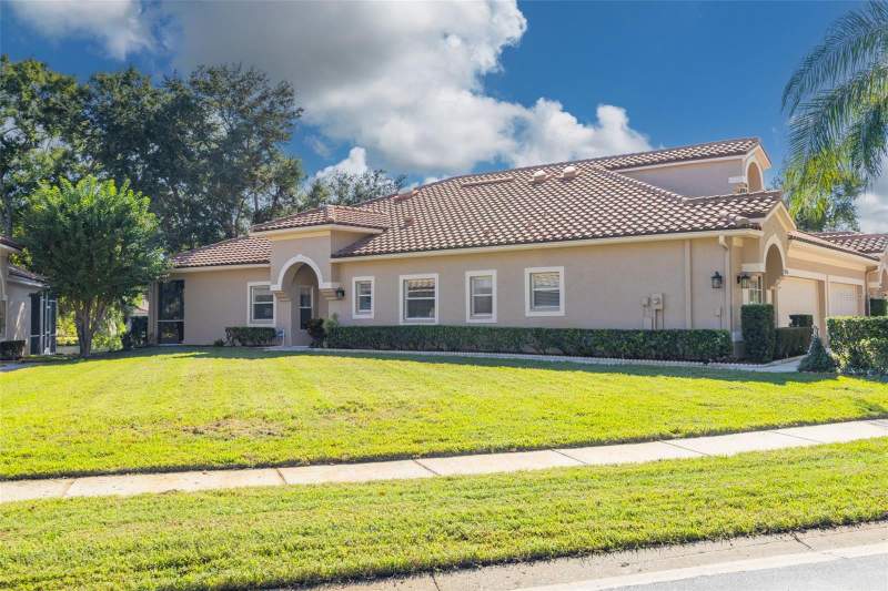 2 bedroom Villa at 3755 Darston Street, Salem Square, Palm Harbor — photo 2