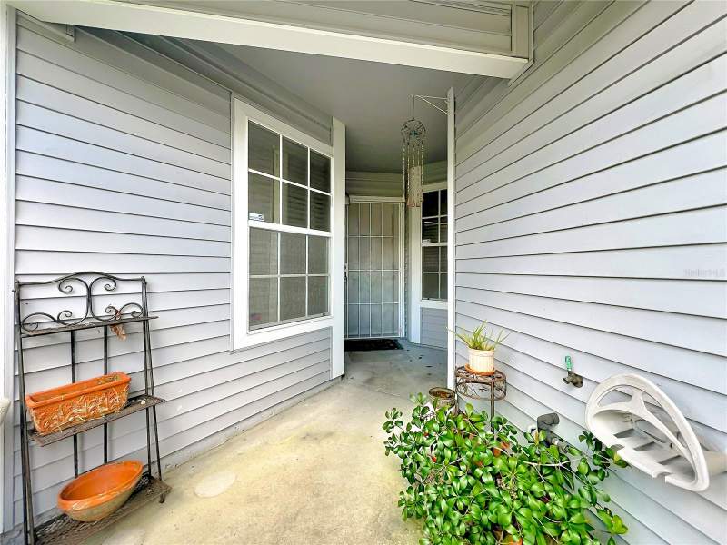 2 bedroom Townhouse at 5532 Bellewood Street, Southern Villas, Orlando — photo 2