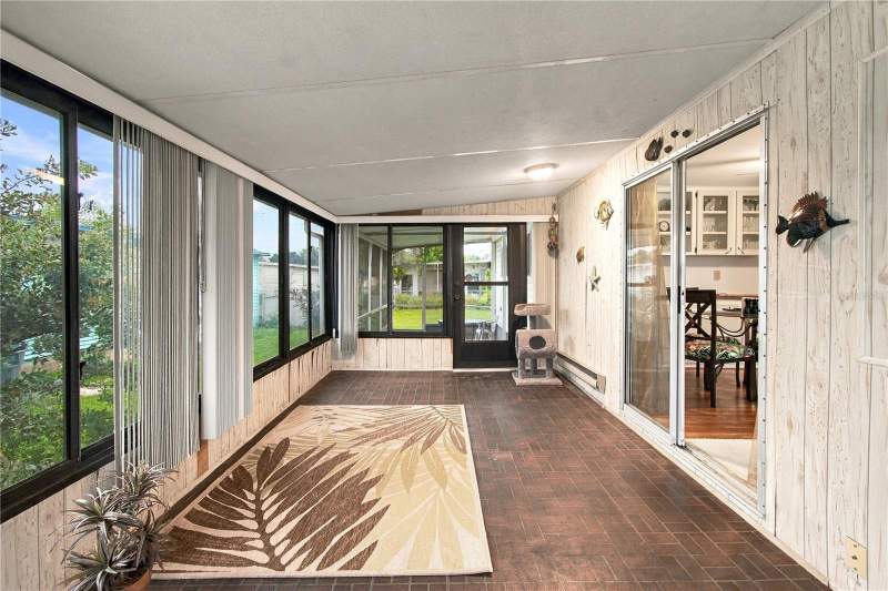 2 bedroom Mobile Home at 104 52nd Avenue Plaza, Casa Loma Mobilehome, Bradenton — photo 5