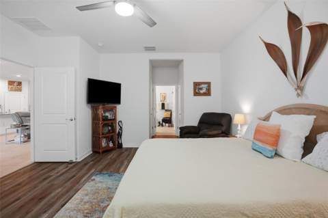 17757 Garsalaso Circle, Brooksville FL - photo 16 of 45