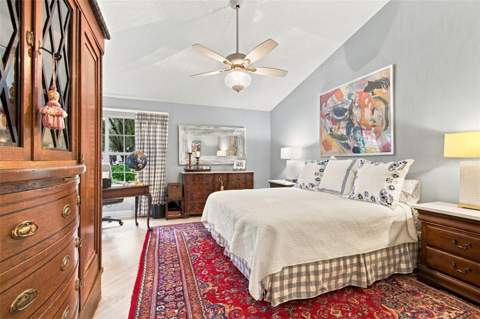 435 Date Palm Court, St Petersburg FL - photo 22 of 52