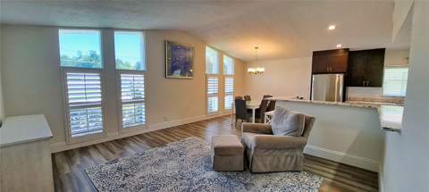 2400 Lauderdale Court, Orlando FL - photo 6 of 39