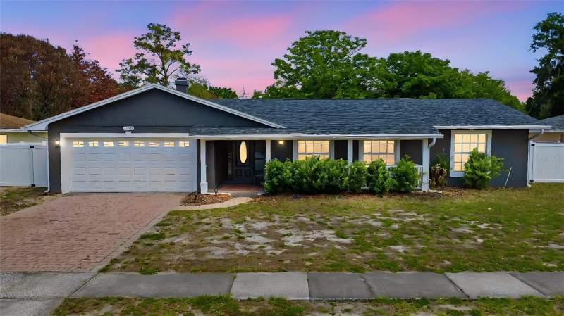 3 bedroom Single Family Residence at 8509 Sandberry Boulevard, Sand Lake Hills Sec 07A, Orlando — photo 2