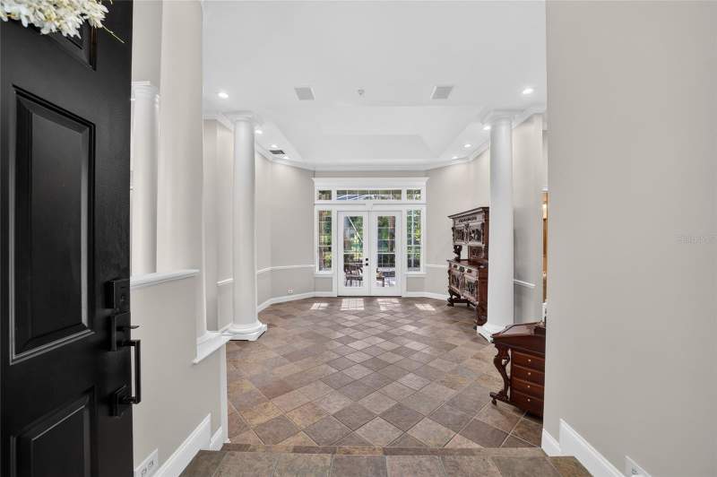 4 bedroom Single Family Residence at 7050 SE 12th Circle, Country Club/Ocala Un 01, Ocala — photo 3