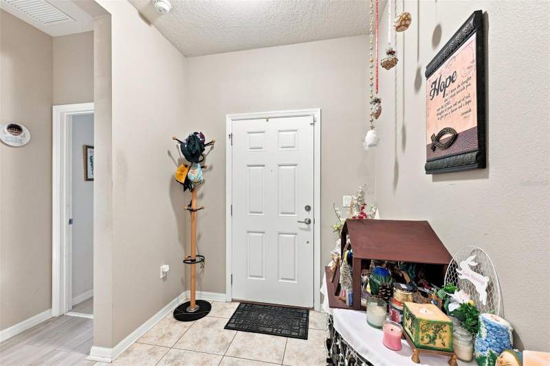 3 bedroom Single Family Residence at 803 Parker Den Drive, Bahia Lakes Ph 3, Ruskin — photo 5
