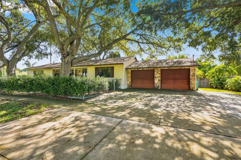 3 bedroom Single Family Residence at 617 Mehlenbacher Road, Belleair Bluffs, Largo — photo 2