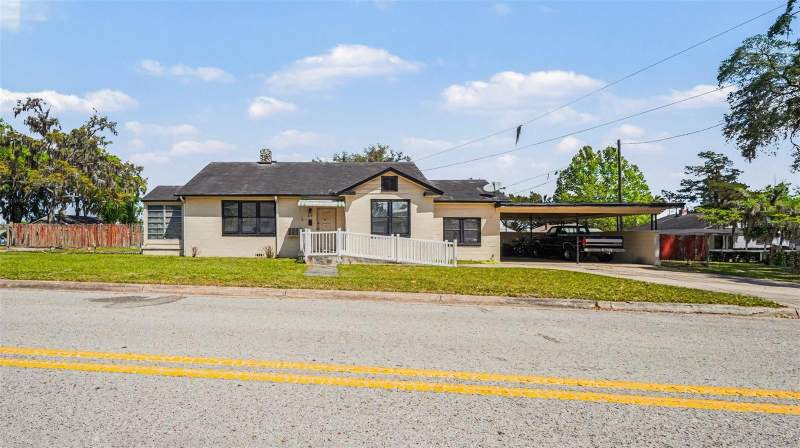 3 bedroom Single Family Residence at 219 SW 6th Street, Ocala, Ocala — photo 4