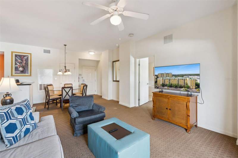 3 bedroom Condo - Hotel at 8100 Poinciana Boulevard #2609, Lake Buena Vista Resort, Orlando — photo 4