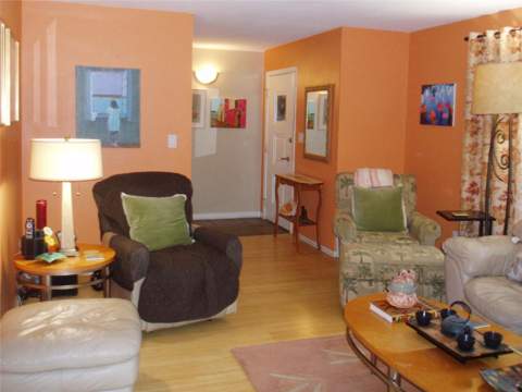 120 SW Monroe Circle, St Petersburg FL - photo 6 of 18