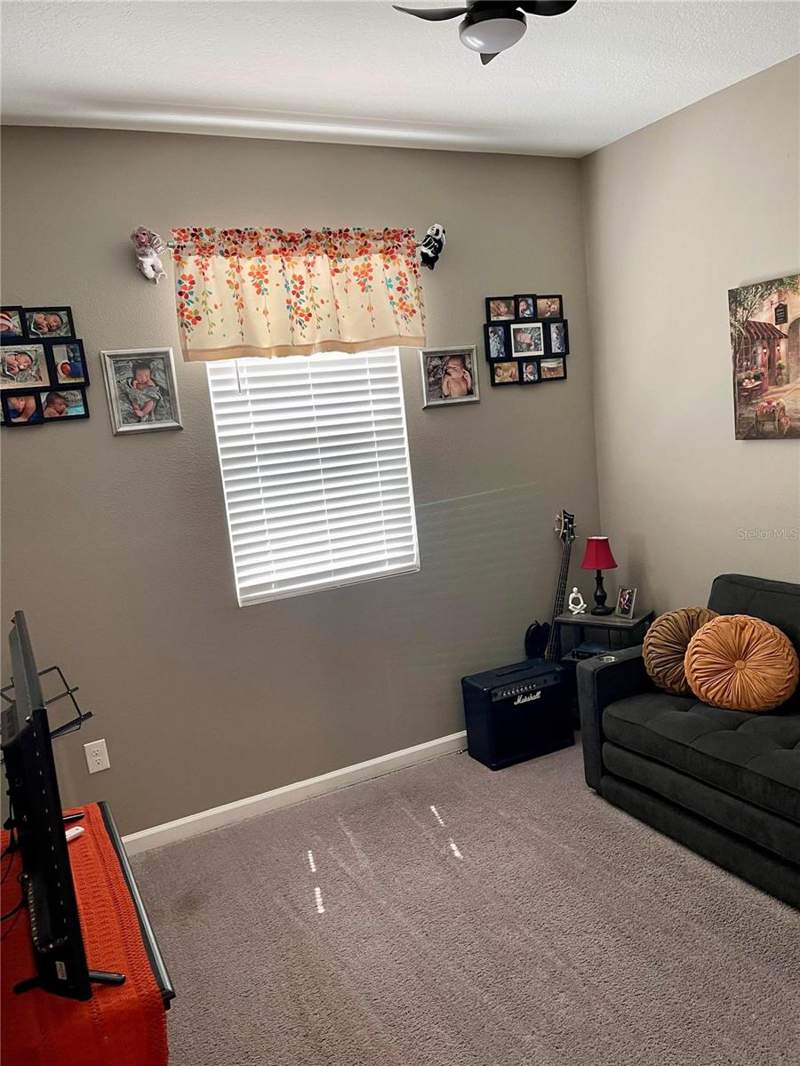3 bedroom Single Family Residence at 5306 Meadow Song Drive, Spring Creek, Okahumpka — photo 5