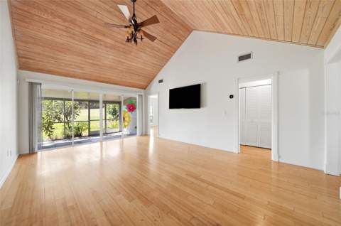 1026 Villa Lane #14, Apopka FL - photo 17 of 35