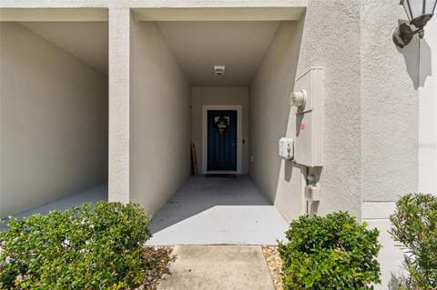 3633 Bellmeade Court, Wesley Chapel FL - photo 7 of 73
