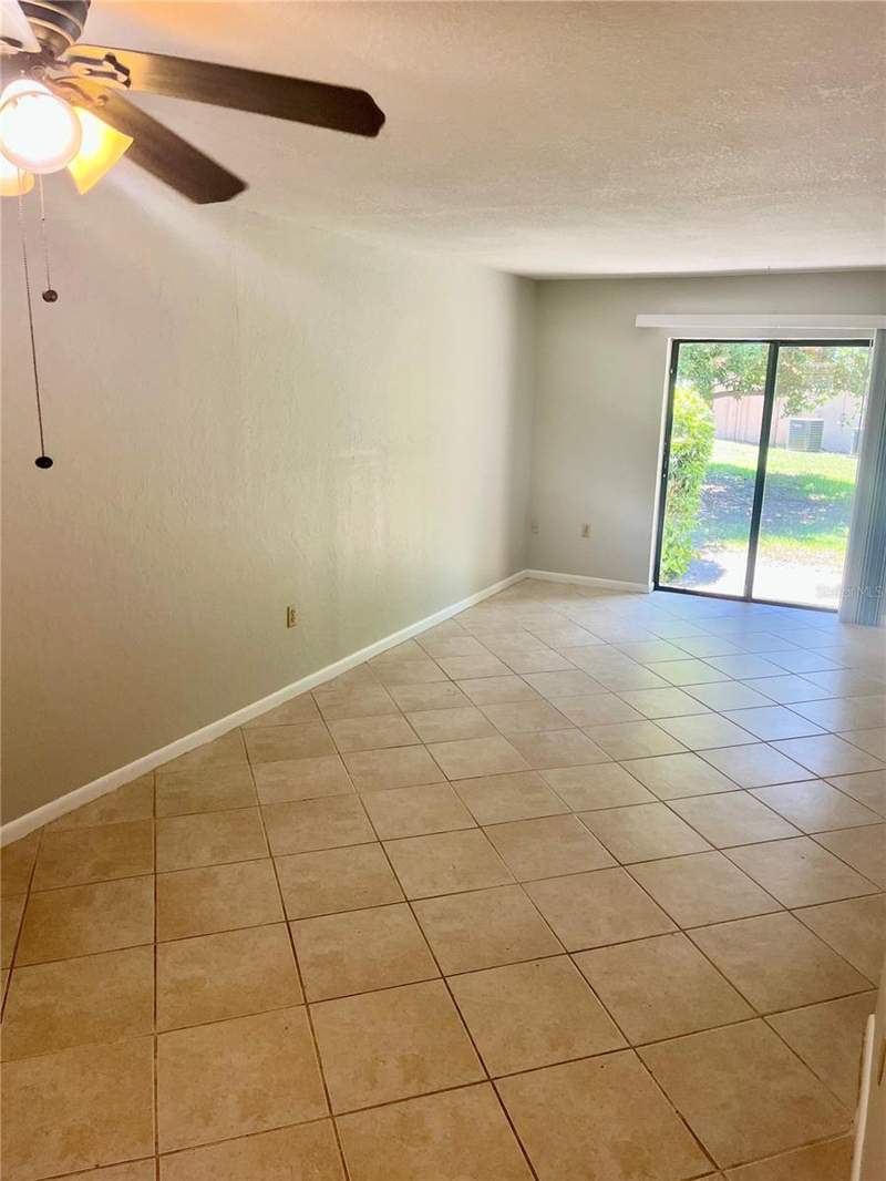 2 bedroom Condominium at 3430 NW 21st Drive #D-2, Palmetto Villas, Gainesville — photo 5