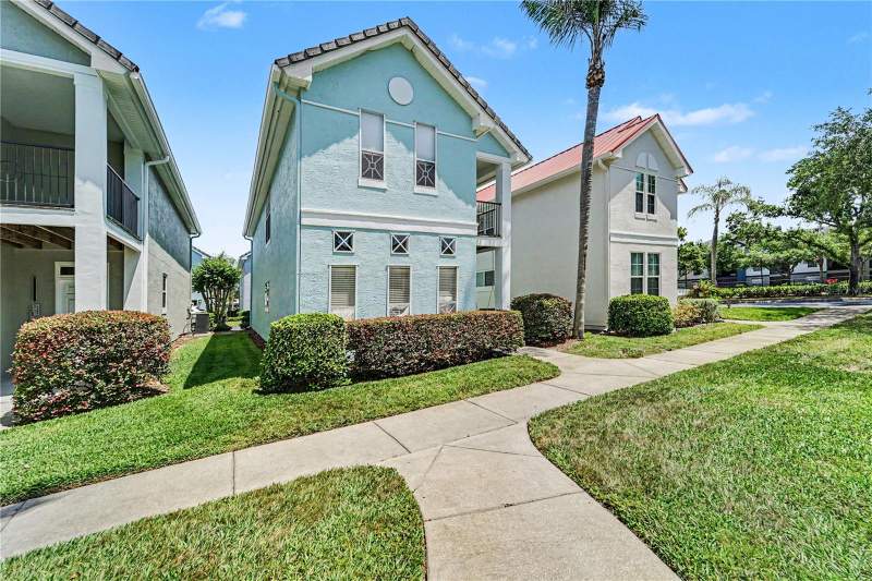 The Villas At Carrollwood Condo