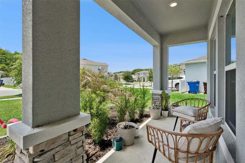 5 bedroom Single Family Residence at 584 Pink Ibis Bend, Southern Pines Ph 4, St Cloud — photo 4