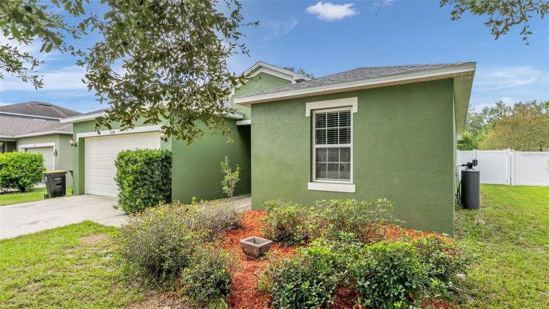 3 bedroom Single Family Residence at 6774 Glenbrook Drive, Glenbrook Chase, Lakeland — photo 4