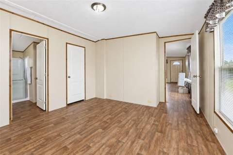 9066 Pinehaven Way, Englewood FL - photo 19 of 59