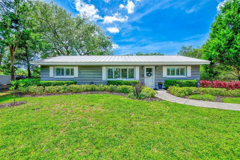 3 bedroom Single Family Residence at 175 Riviere Road, Palm Harbor, Palm Harbor — photo 2