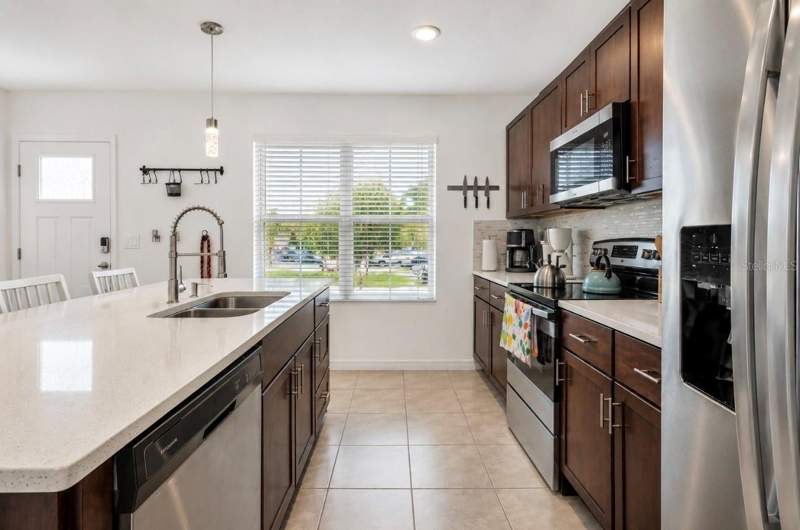 3 bedroom Townhouse at 1779 Red Canyon Drive, Kindred Ph 1FB, Kissimmee — photo 4