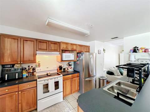 6624 Time Square Avenue #104, Orlando FL - photo 9 of 44