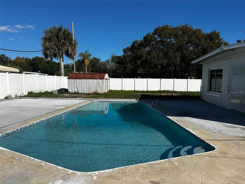4 bedroom Single Family Residence at 156 Pinecrest Dr, South Pinecrest, Sanford — photo 4