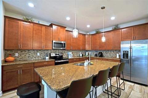 4779 Kings Castle Circle, Kissimmee FL - photo 15 of 58