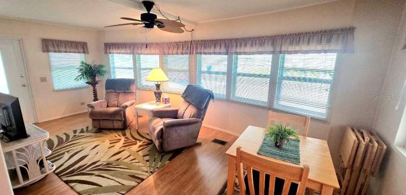 2 bedroom Manufactured Home at 40 Concord Lane, Lake Tarpon Mobile Home Village, Palm Harbor — photo 4