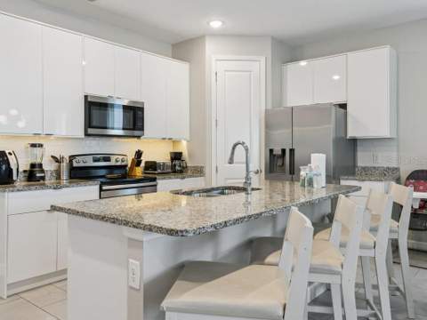 7989 Formosa Valley Place, Kissimmee FL - photo 15 of 45