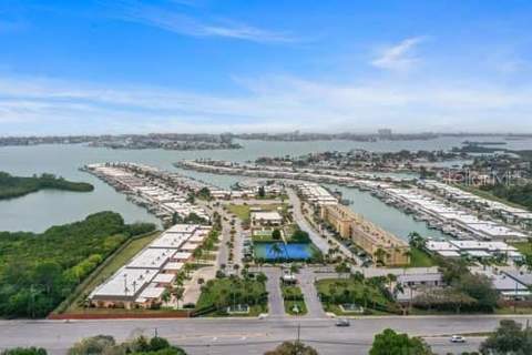 146 Boca Ciega Point Blvd Boulevard #146, St Petersburg FL - photo 16 of 20