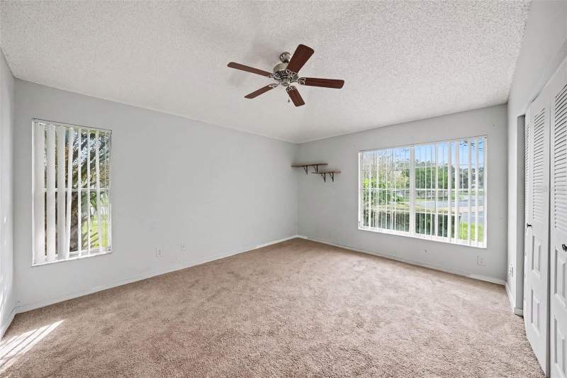 2 bedroom Single Family Residence at 888 Franklin Circle, Franklin Square Ph III, Palm Harbor — photo 4