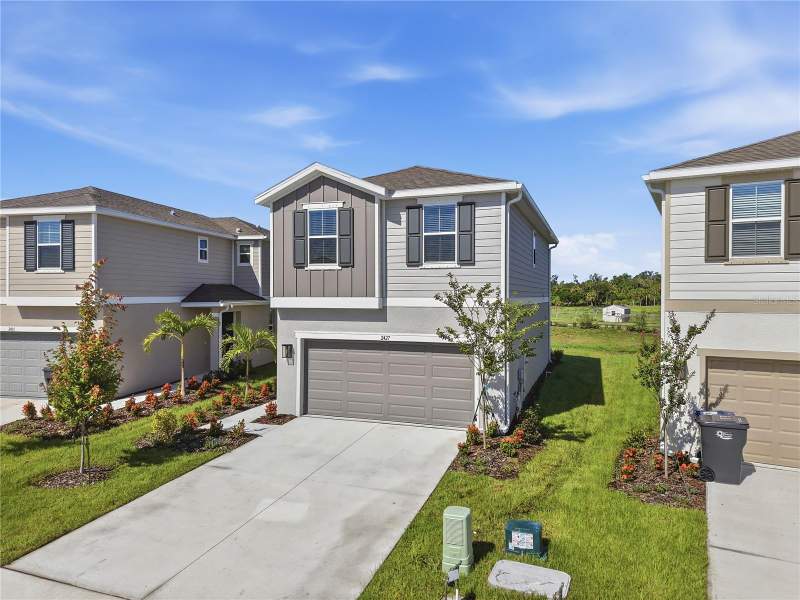 3 bedroom Single Family Residence at 2427 29th Lane, Maple Ridge, Palmetto — photo 3