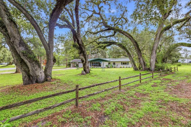 3 bedroom Single Family Residence at 34746 Gardenia Way, Lakewood, Dade City — photo 2