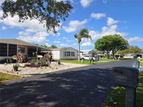 6309 Grove Pointe Drive, Winter Haven FL - photo 6 of 6