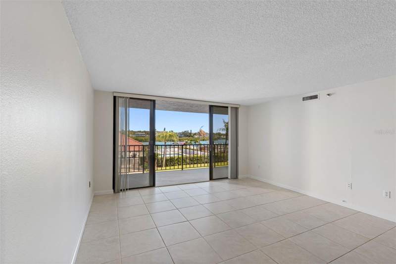 2 bedroom Condominium at 19111 Vista Bay Drive #204, Vista Bay Condo I Ph I, Indian Shores — photo 3