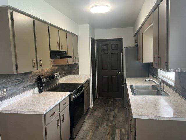 3 bedroom Single Family Residence at 418 E Hillcrest Avenue, Hill Crest, Lake Wales — photo 2