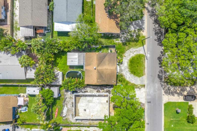 4 bedroom Single Family Residence at 1820 Montana Avenue, Shoreacres Center, St Petersburg — photo 4