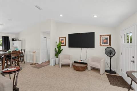 18142 Charter Avenue, Port Charlotte FL - photo 14 of 36