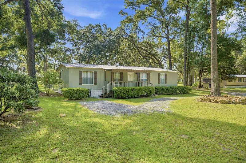 3 bedroom Manufactured Home at 6655 NW 49th Court, Golden Meadow Farms, Ocala — photo 2